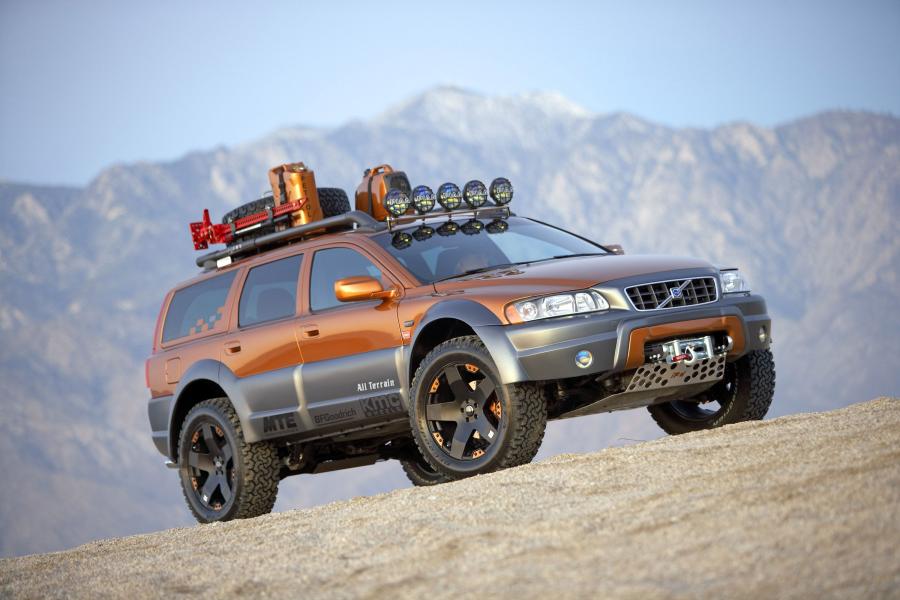  Volvo XC70 All Terrain Concept 2005 года  (фото 3 из 13)